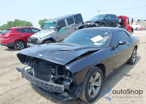 2017 Dodge Challenger Sxt из США, поврежденный, VIN 2C3CDZAG7HH549157